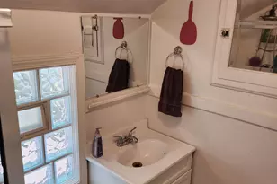 2126 S 77th St, West Allis, WI 53219 - Photo 19