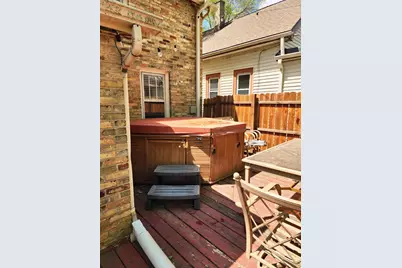 2126 S 77th St, West Allis, WI 53219 - Photo 7