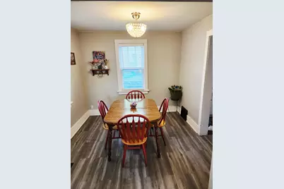 2126 S 77th St, West Allis, WI 53219 - Photo 11