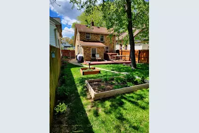 2126 S 77th St, West Allis, WI 53219 - Photo 3