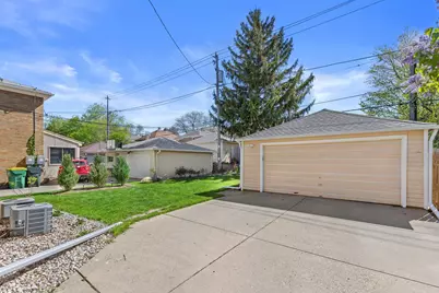 4022 N Newhall St #4024, Shorewood, WI 53211 - Photo 31