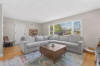 4022 N Newhall St #4024, Shorewood, WI 53211 - Photo 5