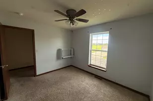 1203 Hazelcrest Dr, Watertown, WI 53094 - Photo 13