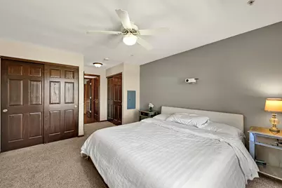 2849 W Drexel Ave #618, Franklin, WI 53132 - Photo 15