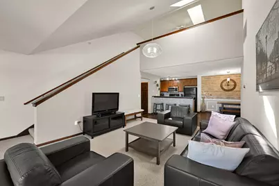 2849 W Drexel Ave #618, Franklin, WI 53132 - Photo 5