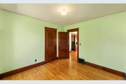 W282N6836  Main St, Merton, WI 53056 - Photo 11