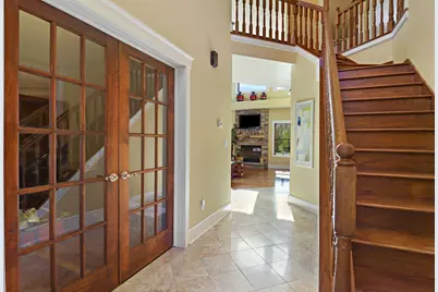 9485 S 96th St, Franklin, WI 53132 - Photo 3
