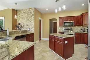 9485 S 96th St, Franklin, WI 53132 - Photo 9