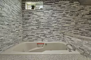 9485 S 96th St, Franklin, WI 53132 - Photo 37