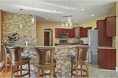 9485 S 96th St, Franklin, WI 53132 - Photo 11