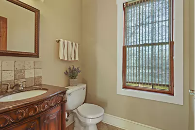 9485 S 96th St, Franklin, WI 53132 - Photo 15