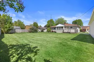 1715 26th St, Kenosha, WI 53140 - Photo 25