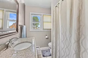 1715 26th St, Kenosha, WI 53140 - Photo 13