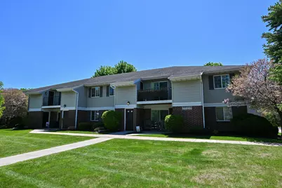 N110W16973  Ashbury Cir #3, Germantown, WI 53022 - Photo 1