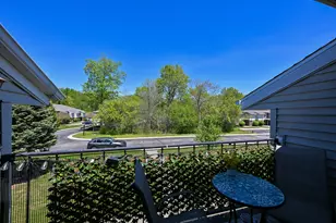 n110w16973 Ashbury Cir, Germantown, WI 53022 - Photo 21