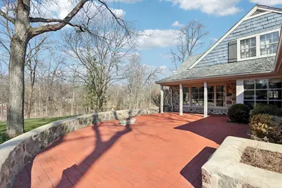 1260  Lakeside Dr, Elm Grove, WI 53122 - Photo 55