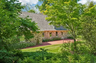 1260 Lakeside Dr, Elm Grove, WI 53122 - Photo 9