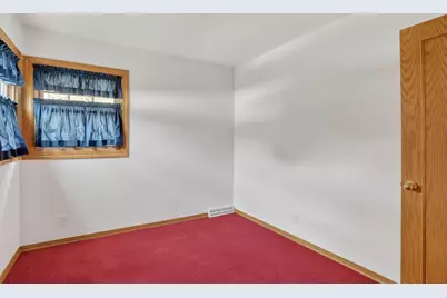 517  Cambridge Ave, Waukesha, WI 53188 - Photo 27