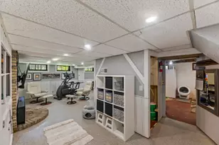 N88W15893 Park Blvd, Menomonee Falls, WI 53051 - Photo 31
