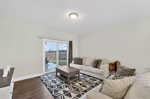 7062 Creekside Ct., Racine, WI 53406 - Photo 11