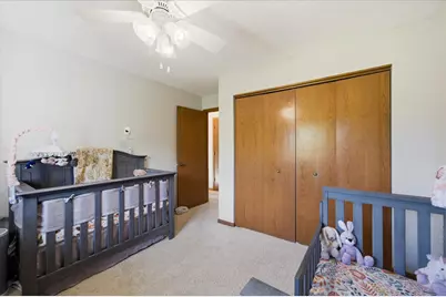 354  Minz Park Cir #4, West Bend, WI 53095 - Photo 15
