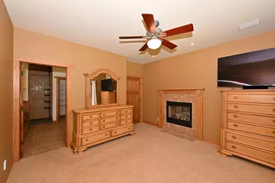 304  Nautica Dr, Port Washington, WI 53074 - Photo 11