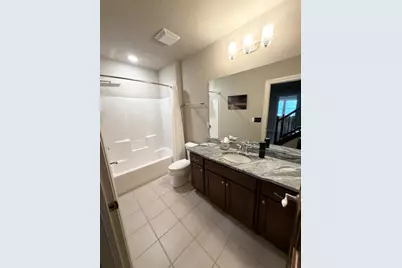 N63W13355  Hummingbird Way, Menomonee Falls, WI 53051 - Photo 21