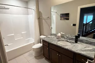 N63W13355 Hummingbird Wy, Menomonee Falls, WI 53051 - Photo 21