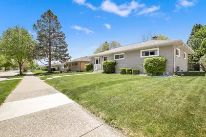 6021 S Kirkwood Ave, Cudahy, WI 53110 - Photo 3