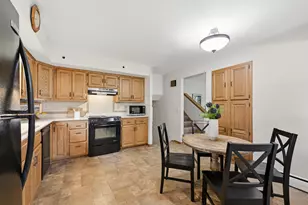4490 Wessex Dr, Brookfield, WI 53045 - Photo 11