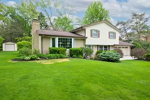 4490 Wessex Dr, Brookfield, WI 53045 - Photo 3