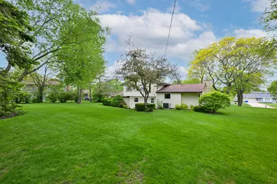 4490  Wessex Dr, Brookfield, WI 53045 - Photo 35