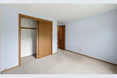 4490  Wessex Dr, Brookfield, WI 53045 - Photo 21