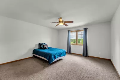 613  Annecy Park Cir, Racine, WI 53185 - Photo 37