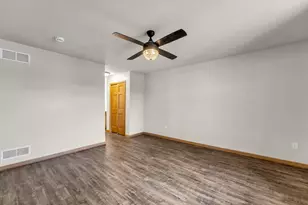 613 Annecy Park Cir, Racine, WI 53185 - Photo 21