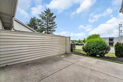 613  Annecy Park Cir, Racine, WI 53185 - Photo 53