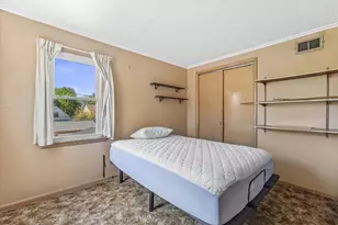 3947 S 1st Pl, Milwaukee, WI 53207 - Photo 29