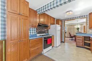 3947 S 1st Pl, Milwaukee, WI 53207 - Photo 15
