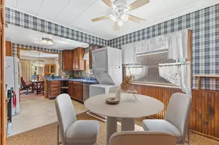 3947 S 1st Pl, Milwaukee, WI 53207 - Photo 11