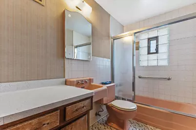 3947 S 1st Pl, Milwaukee, WI 53207 - Photo 35