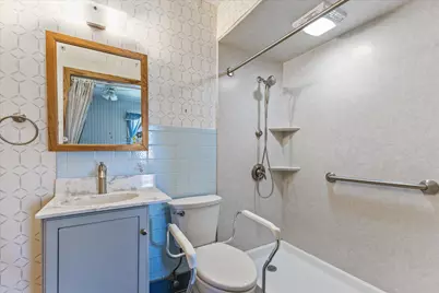 3947 S 1st Pl, Milwaukee, WI 53207 - Photo 25