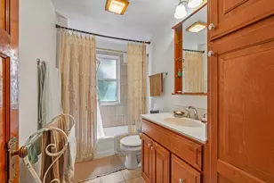 4524 N Larkin St, Shorewood, WI 53211 - Photo 11