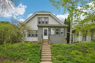 4524 N Larkin St, Shorewood, WI 53211 - Photo 1