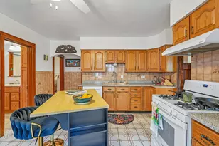4524 N Larkin St, Shorewood, WI 53211 - Photo 9