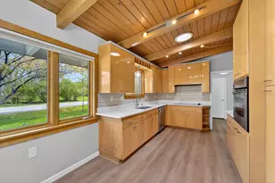 807 E Wahner Pl, Bayside, WI 53217 - Photo 3