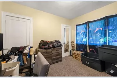 2806 N 54th St #2808, Milwaukee, WI 53210 - Photo 7