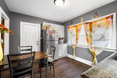 2806 N 54th St #2808, Milwaukee, WI 53210 - Photo 9