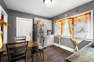 2806 N 54th St, Milwaukee, WI 53210 - Photo 9