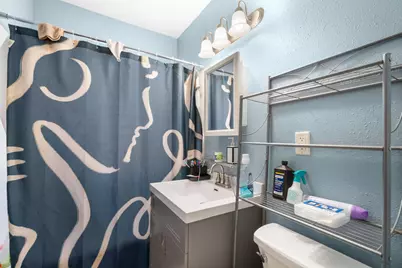 2806 N 54th St #2808, Milwaukee, WI 53210 - Photo 21