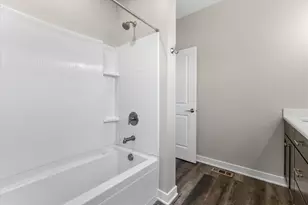 8929 Creekside Cir, Pleasant Prairie, WI 53158 - Photo 27